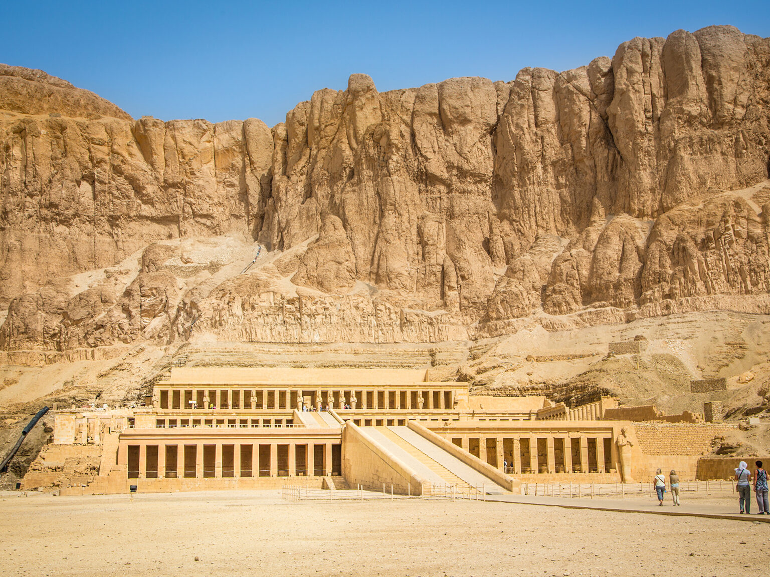 queen hatshepsut egypt tours on the go tours copy 238371405699341